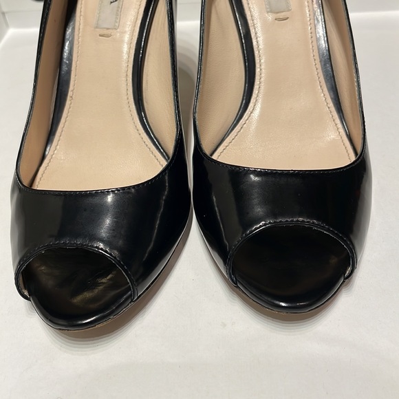 Prada peep toe heels - authentic (see text) - Picture 4 of 17